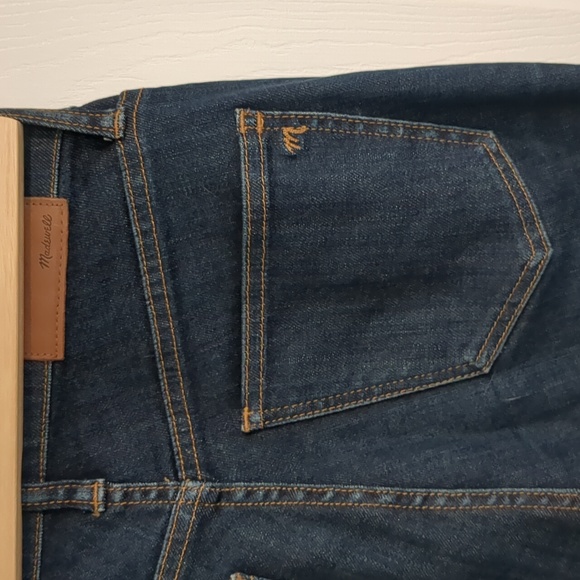 MADEWELL 10" High Riser Skinny Jeans, Size 25, Dark Wash - Picture 6 of 6